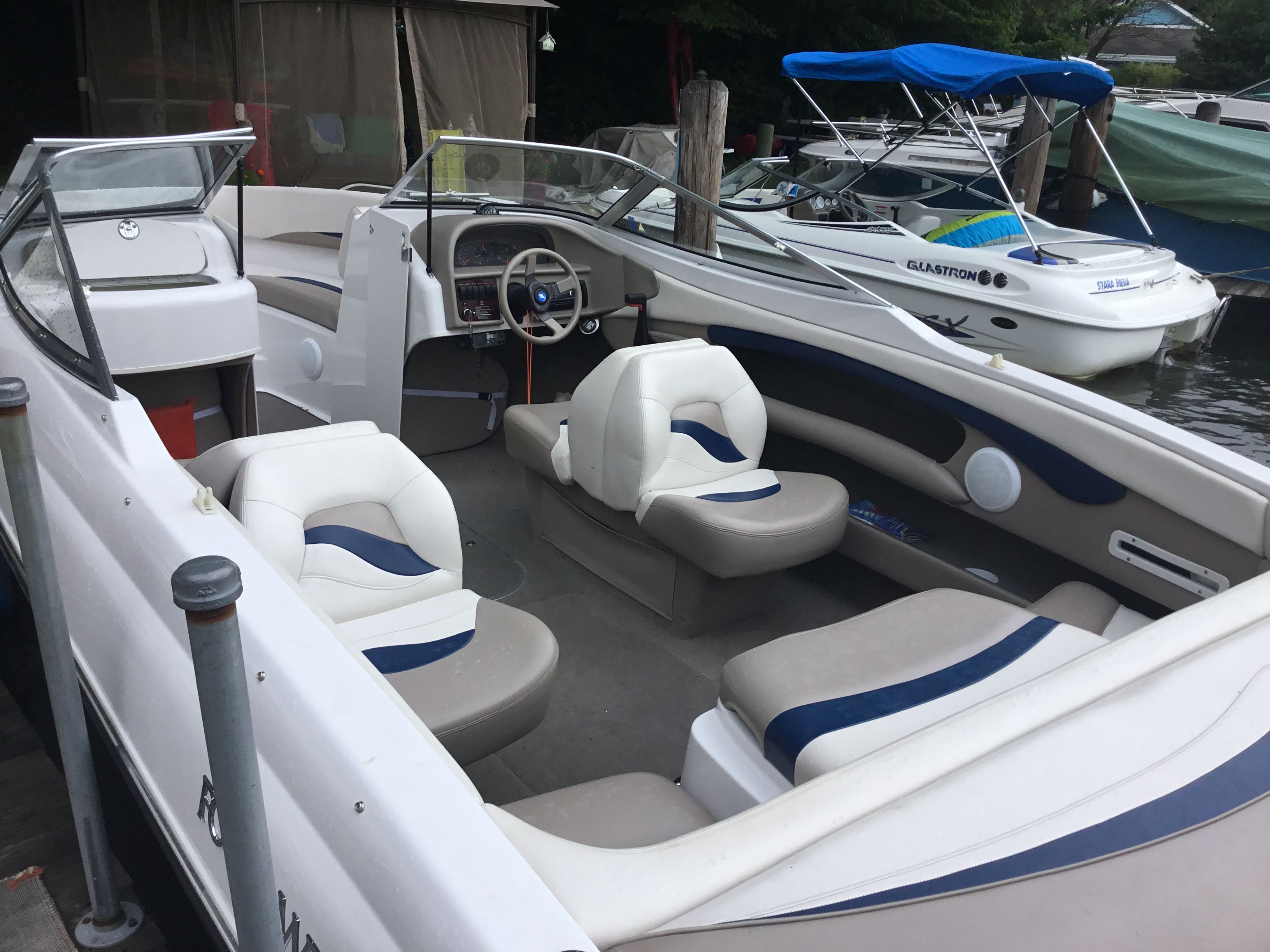 Blue Water Boat Rentals - South Haven