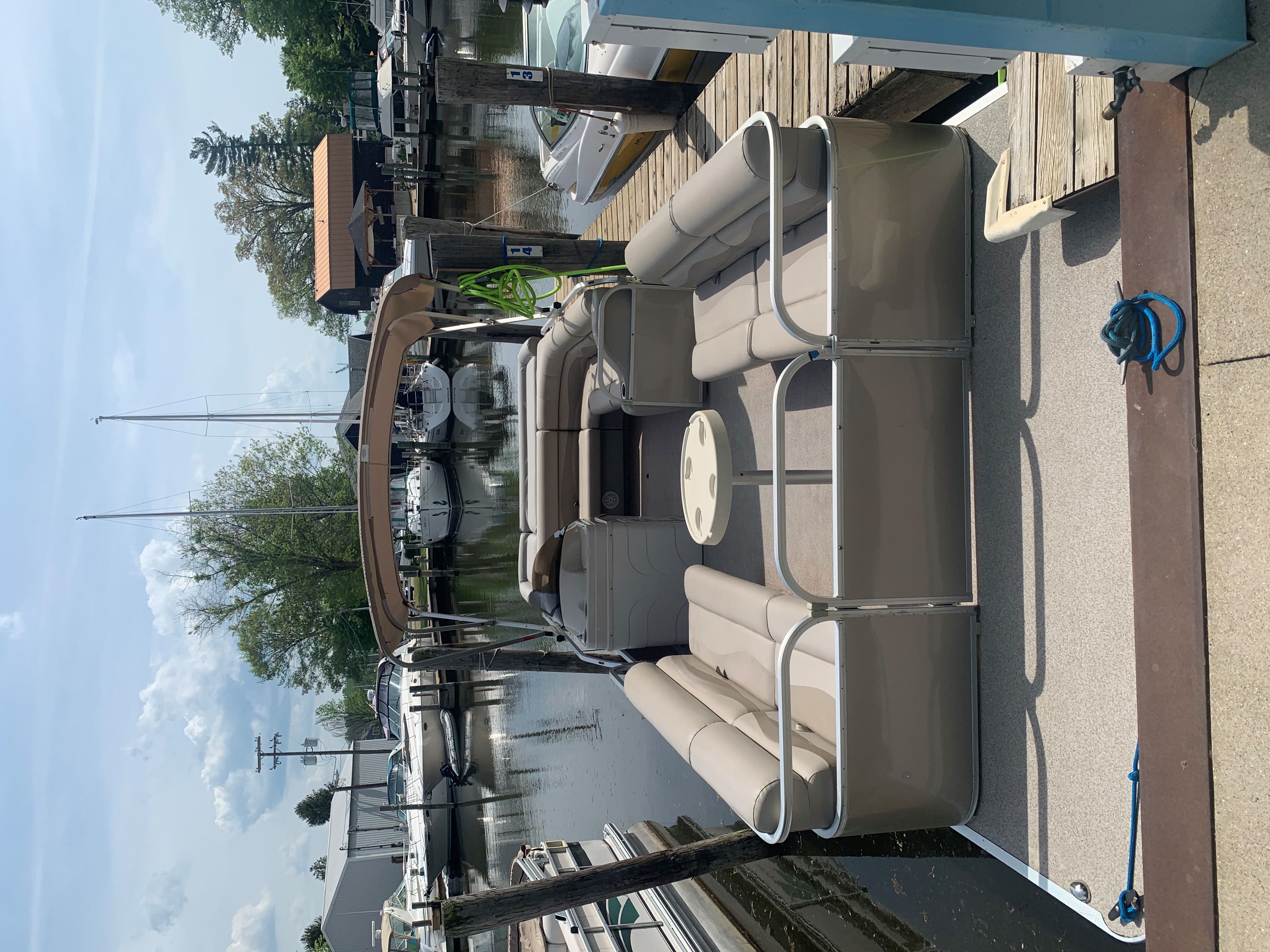 Blue Water Boat Rentals South Haven